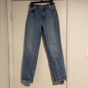 Free People Rolla’s classic straight jean